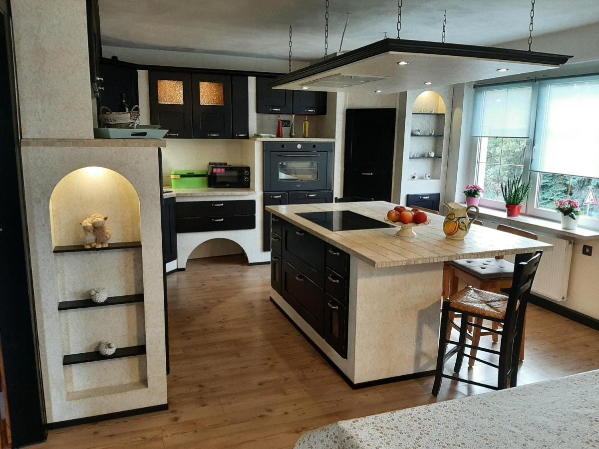 Ferienwohnung Am Park Pegau Екстериор снимка
